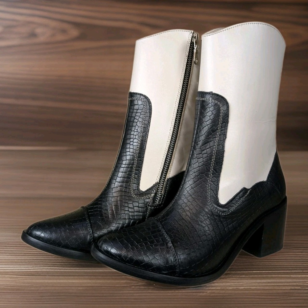 Bala Di Gala Women's Boots Leather Two Tone Western Block Heel Size 6